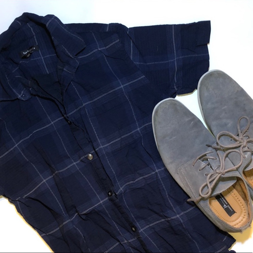 Men’s Short Sleeve Button Up 👕 Van Heusen
